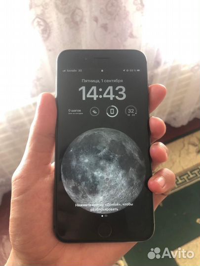 Телефон iPhone 8 plus