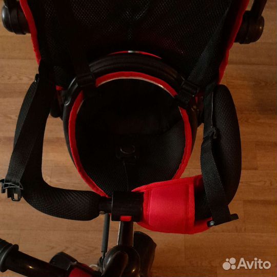 Велосипед с родительской ручкой