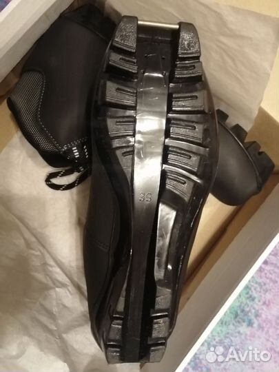 Лыжные ботинки spine