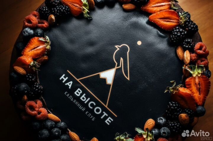 Кальянщик в кальянную