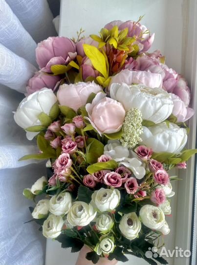 Искусственные цветы для декора свадьбы