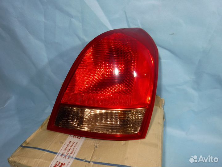 Фонарь задний правый Elantra 3 XD седан / Элантра