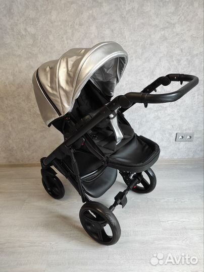 Детская коляска трансформер