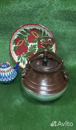 Kазан афганcкий 20 литрoв и лягaн