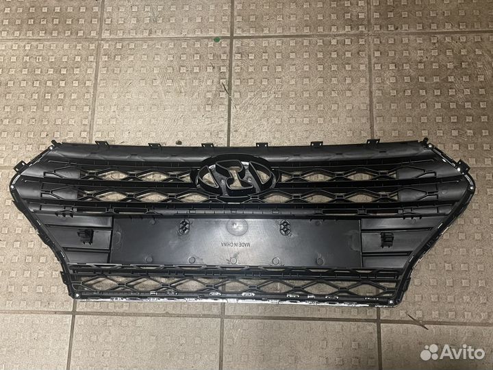 Решетка радиатора hyundai solaris 2