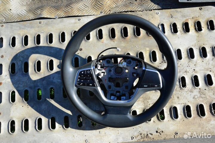 Руль hyundai solaris 2