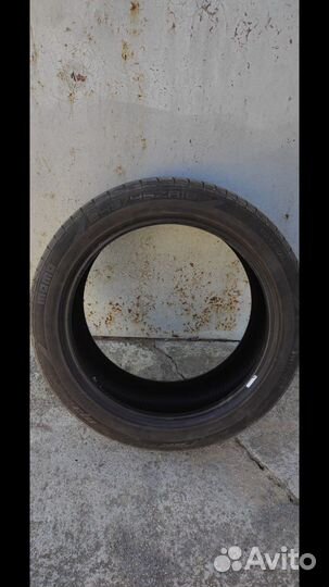 Momo M-30 Europa 245/45 R18