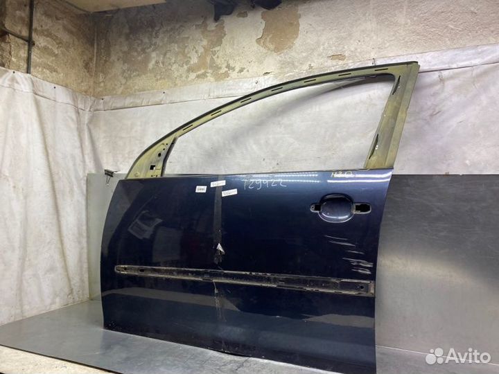 Дверь передняя левая Volkswagen Golf V 2003-2009