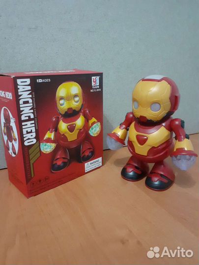 Робот dancing hero