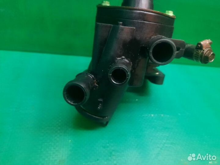 Термостат в сборе Volkswagen Golf 4 купе AXP 1999