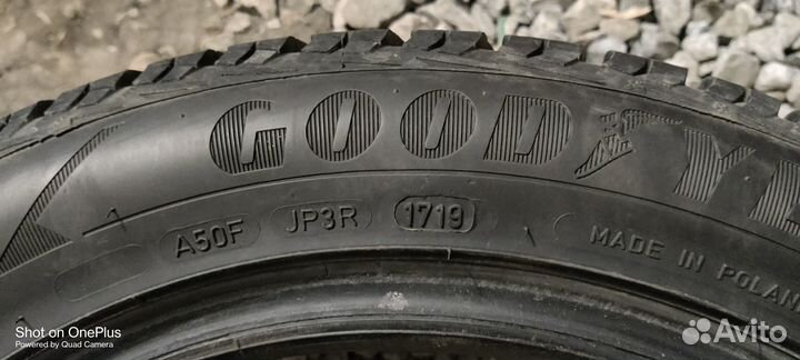 Goodyear UltraGrip Ice 2 205/55 R16 94T