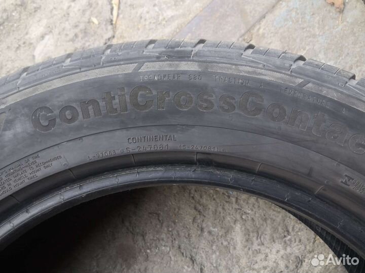 Continental ContiCrossContact LX2 215/60 R17 96H