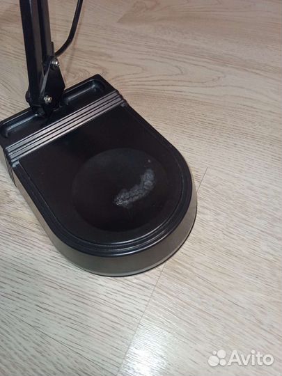 Светильник настольный