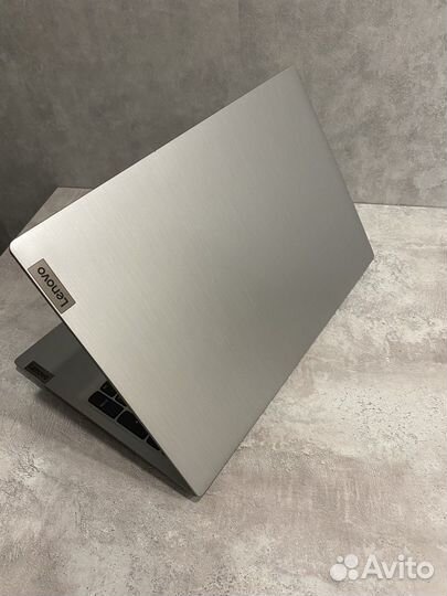 Lenovo ideapad 3 15IIL05