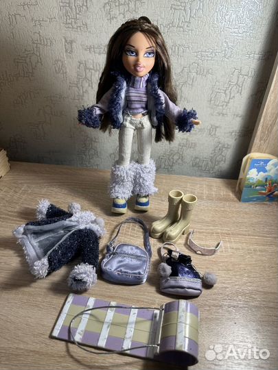 Bratz братс дана wintertime wonderland