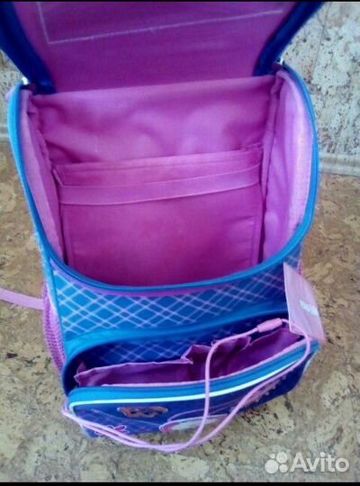 Рюкзак школьный