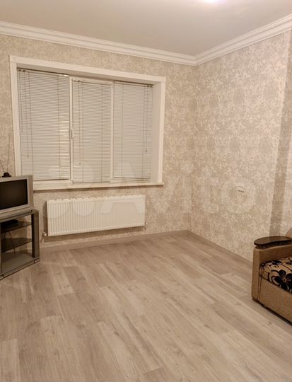 2-к. квартира, 57 м², 2/5 эт.