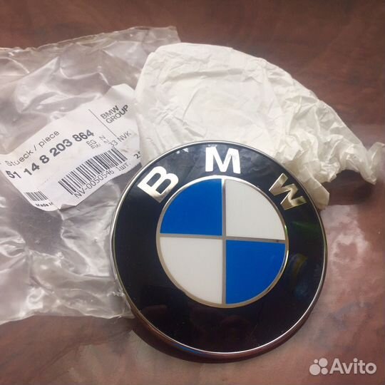 Эмблема бмв на багажник