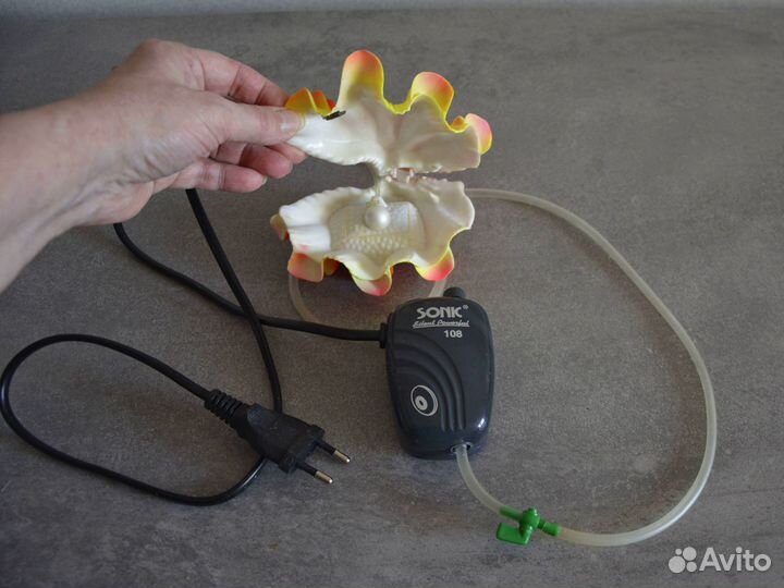 Компрессор для аквариума Sonic 108 + распылитель