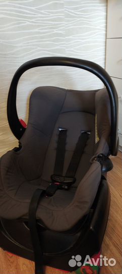 Автолюлька автокресло Geoby Goodbaby GB22 гр 0+