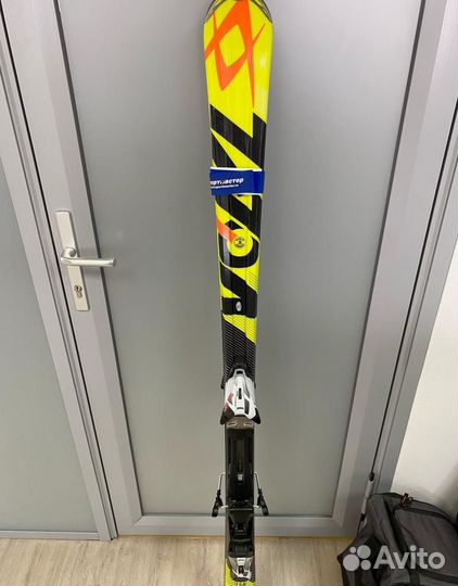 Горные лыжи volkl racetiger sc 173, r16