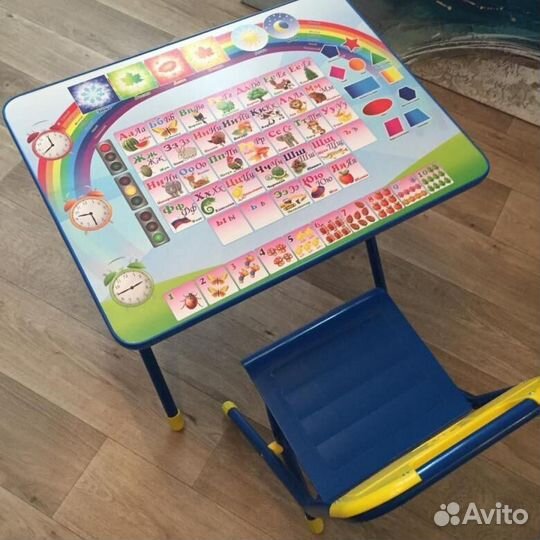 Столики Ника