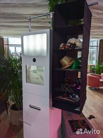 Фотобудка - классное развлечение ваших гостей