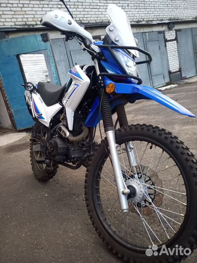 Motoland XR250 enduro