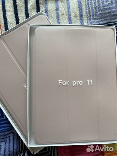 Чехлы для iPad разные модели