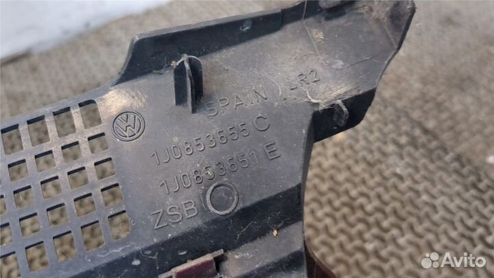 Решетка радиатора Volkswagen Golf 4, 1997