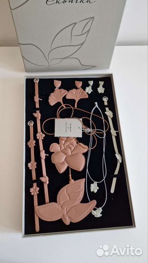 Украшения из кожи