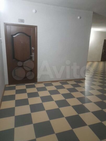 2-к. квартира, 64 м², 10/18 эт.