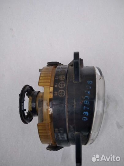 Противотуманная фара правая VW T5, touareg,skoda