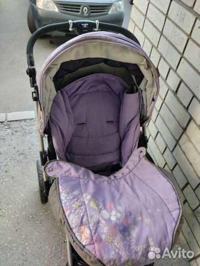Прогулочная коляска в хорошем состоянии