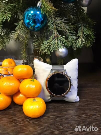 Смарт-часы Fossil DF10F1