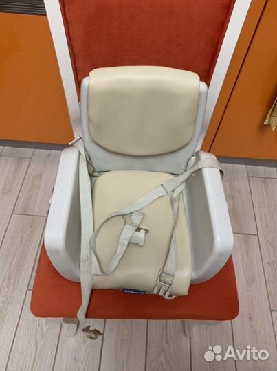 Детский стульчик, бустер, переносной Chicco