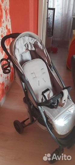 Продам детскую коляску