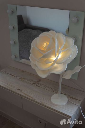Ростовые цветы / Светильник/ Декор