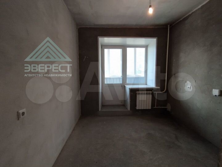 1-к. квартира, 41,7 м², 2/5 эт.