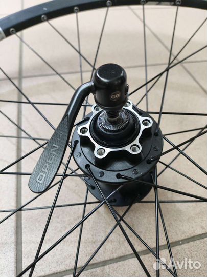 Колеса на втулках Shimano Deore