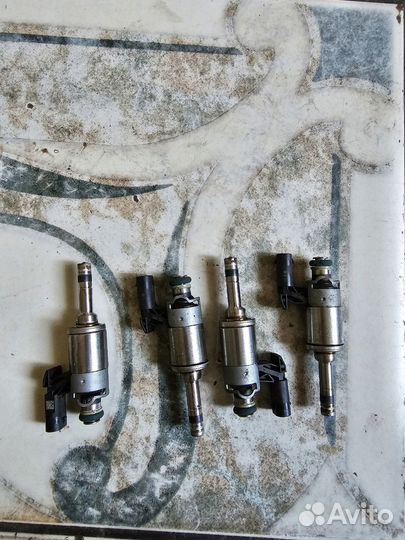 Форсунка Skoda Rapid