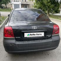 Toyota Avensis 2.0 AT, 2004, 90 000 км, с пробегом, цена 700 000 руб.