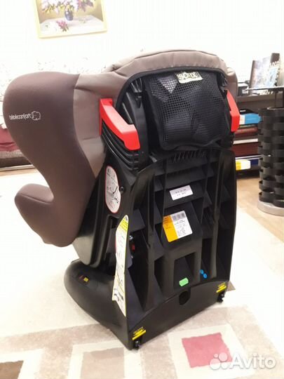 Продам детское автокресло Bebe Confort Isofix