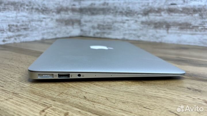 Apple MacBook Air 11 2015