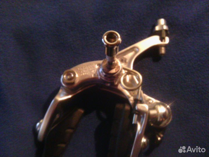 Передний тормоз