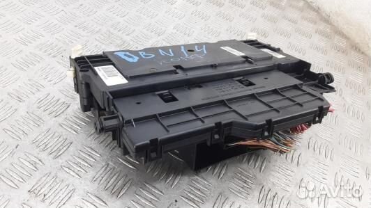 Блок предохранителей BMW X3 E83 (DBN14M301)