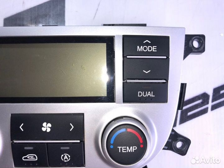 Блок управления климат-контролем Hyundai Santa Fe