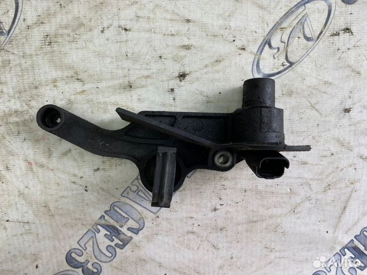 Датчик положения коленвала peugeot 1007