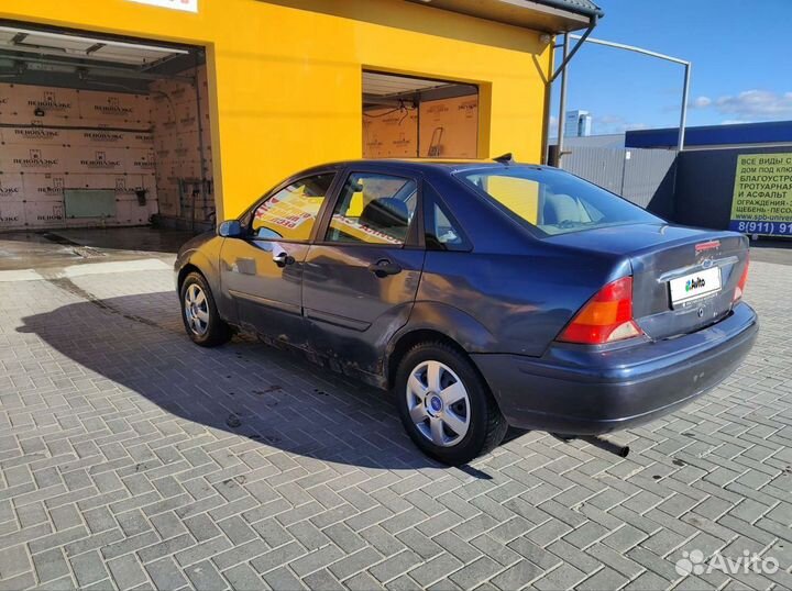 Ford Focus 2.0 МТ, 2001, 398 250 км