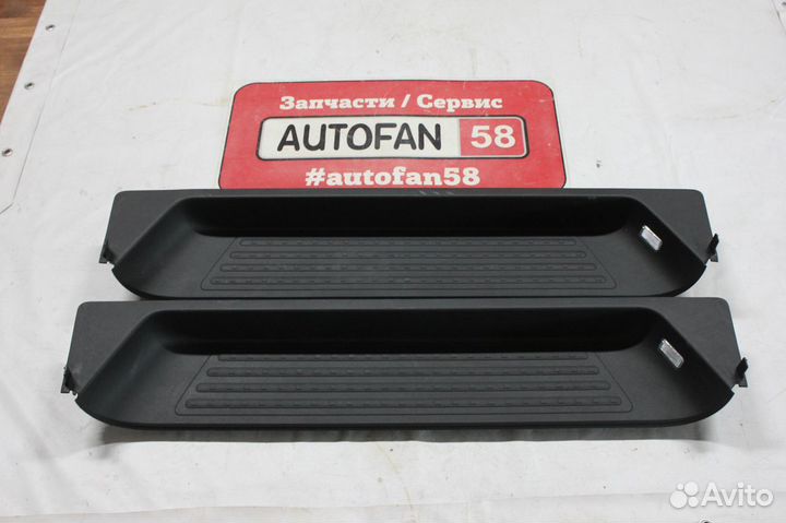 Накладка порога сдвижной двери Volkswagen T5 / T6